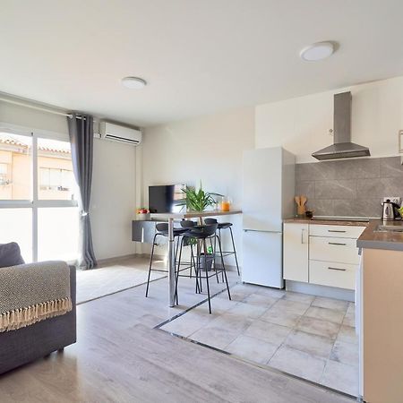 Апартаменты Charming And Bright Flat In The Heart Of Малага Экстерьер фото