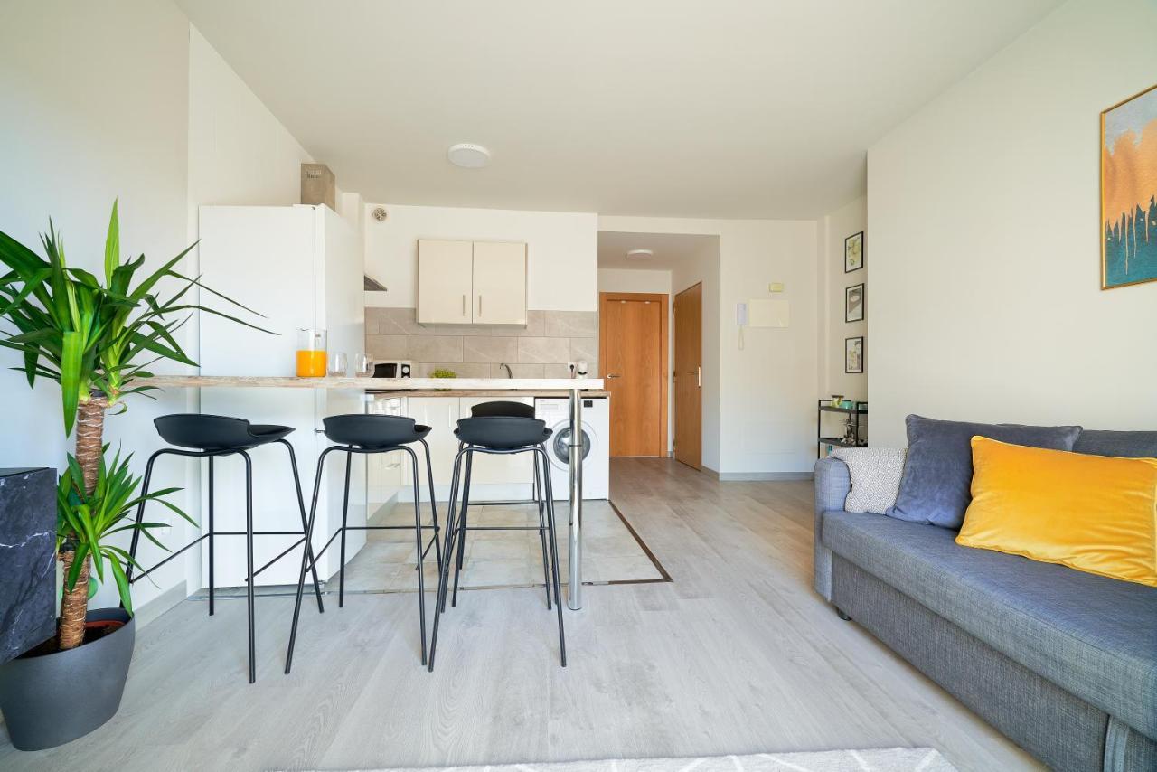 Апартаменты Charming And Bright Flat In The Heart Of Малага Экстерьер фото