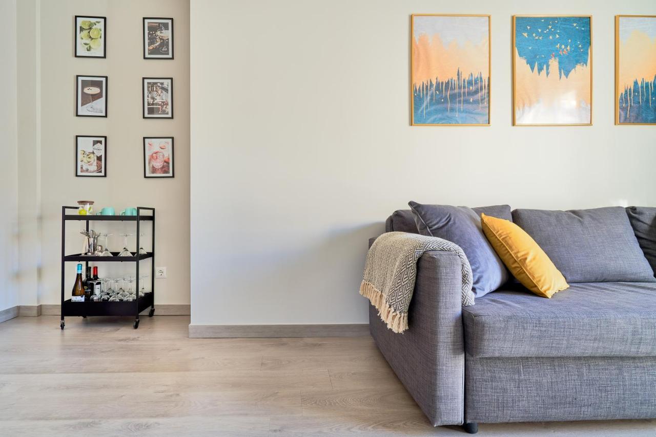 Апартаменты Charming And Bright Flat In The Heart Of Малага Экстерьер фото
